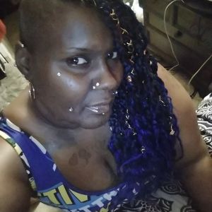 Meet your Posher, Sheshe